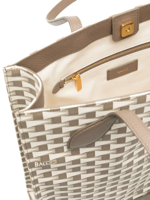 Bally Pennant パネル ハンドバッグ | ブラウン | FARFETCH JP