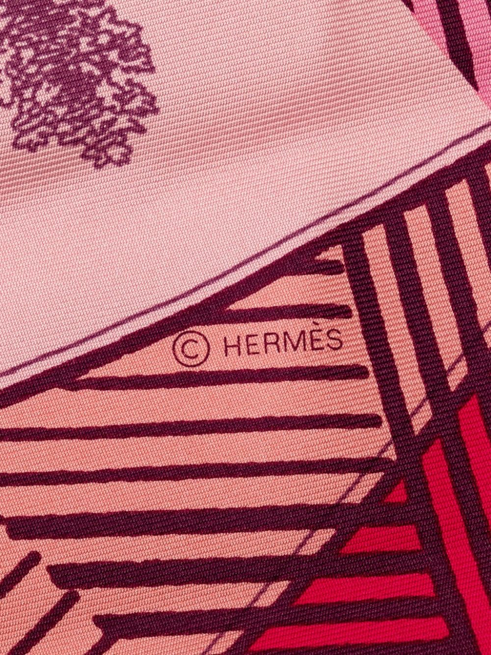 Pre-owned Hermes Jeu Des Omnibus Remix Silk Scarf In Pink