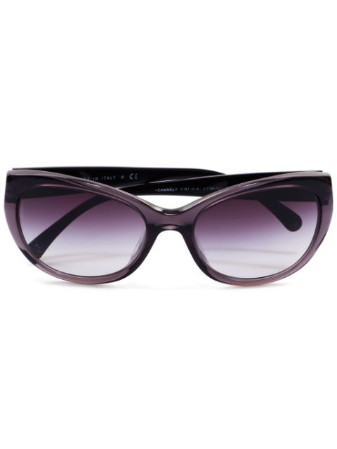 HOT SALE CHANEL 2000s Camellia cat eye-frame sunglasses Women