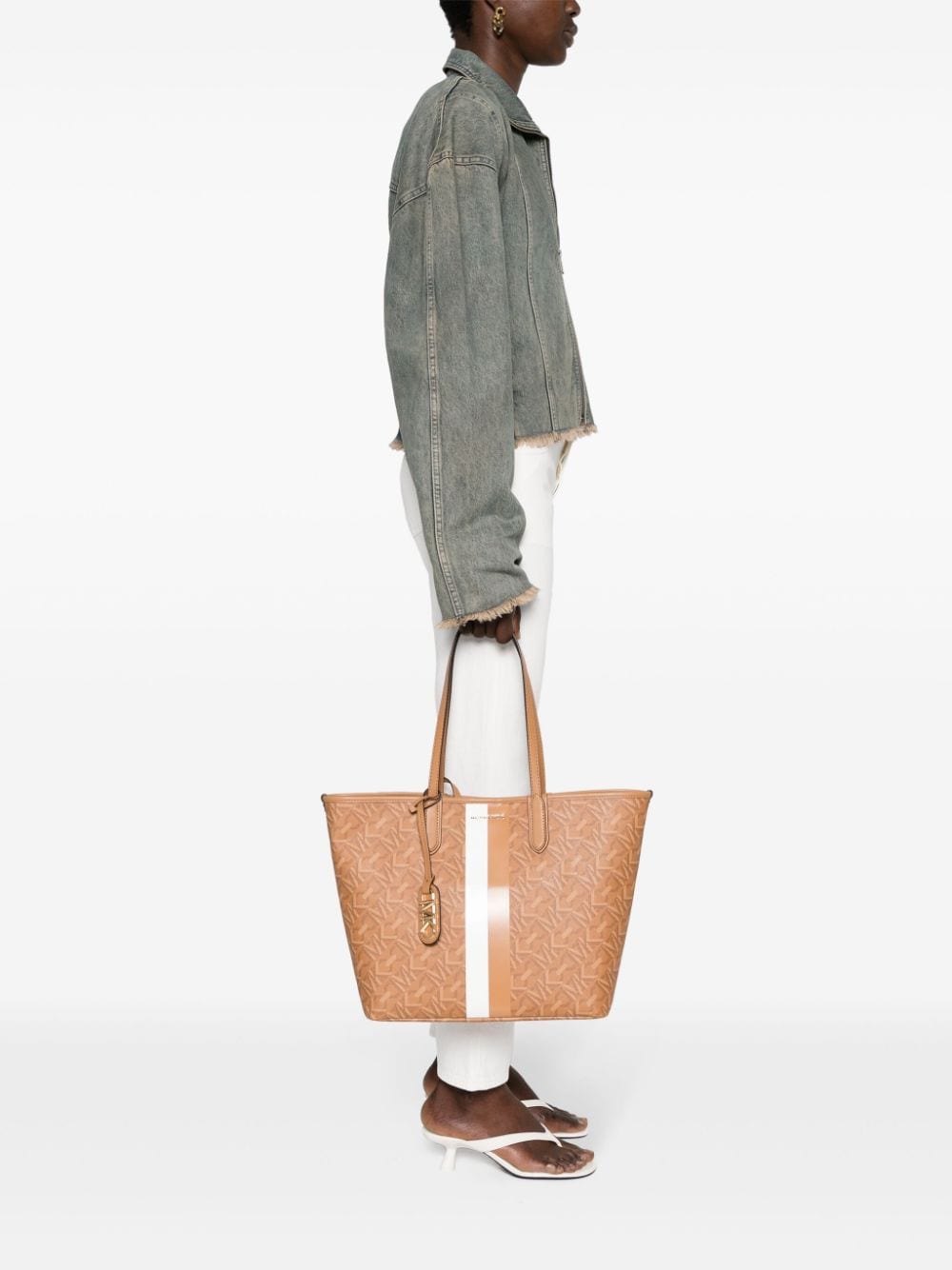 Shop Michael Michael Kors Large Eliza Tote Bag In 褐色