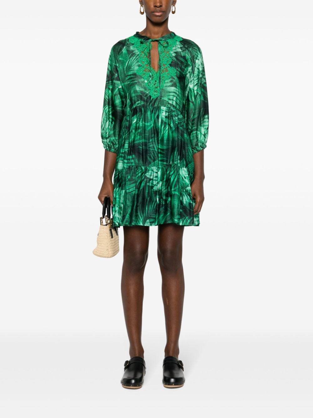 Shop Ermanno Firenze Leaf-print Mini Dress In Green