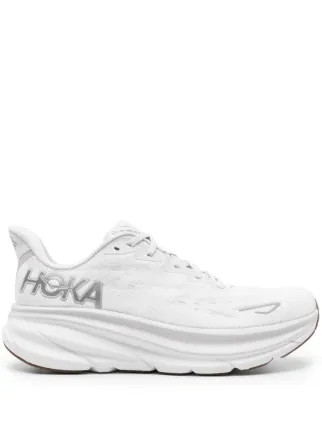 HOKA