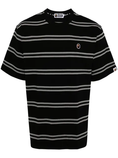 A BATHING APE® playera con logo bordado