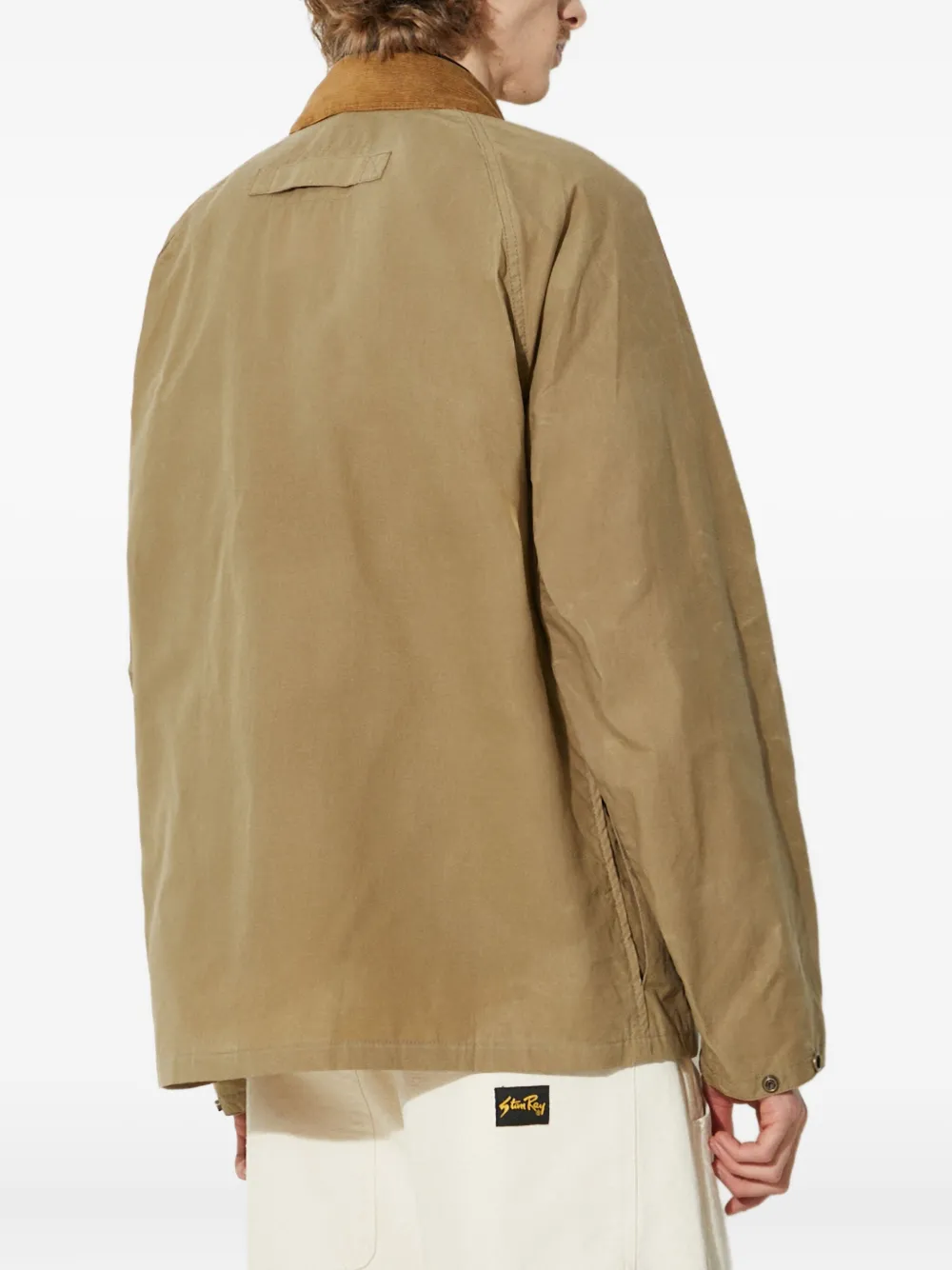 Barbour Jack met meerdere zakken en ribfluwelen kraag Beige