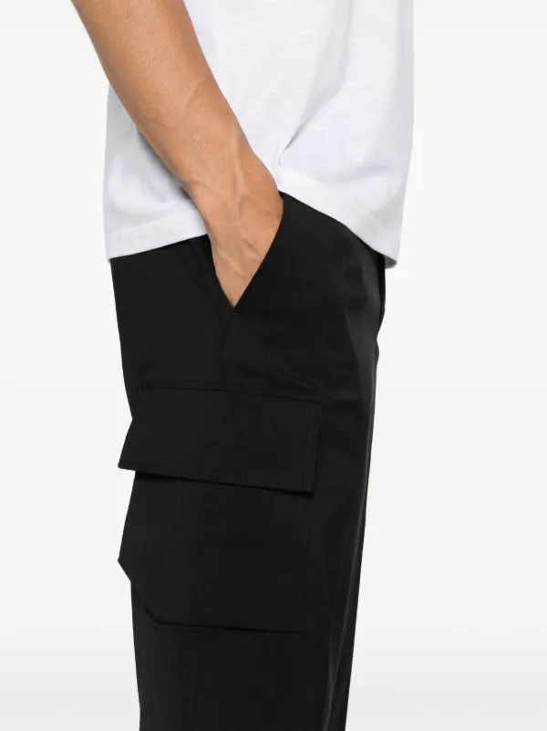 NEIL BARRETTテーパードカーゴパンツ Neil Barrett テーパード カーゴパンツ | ブラック | FARFETCH JP