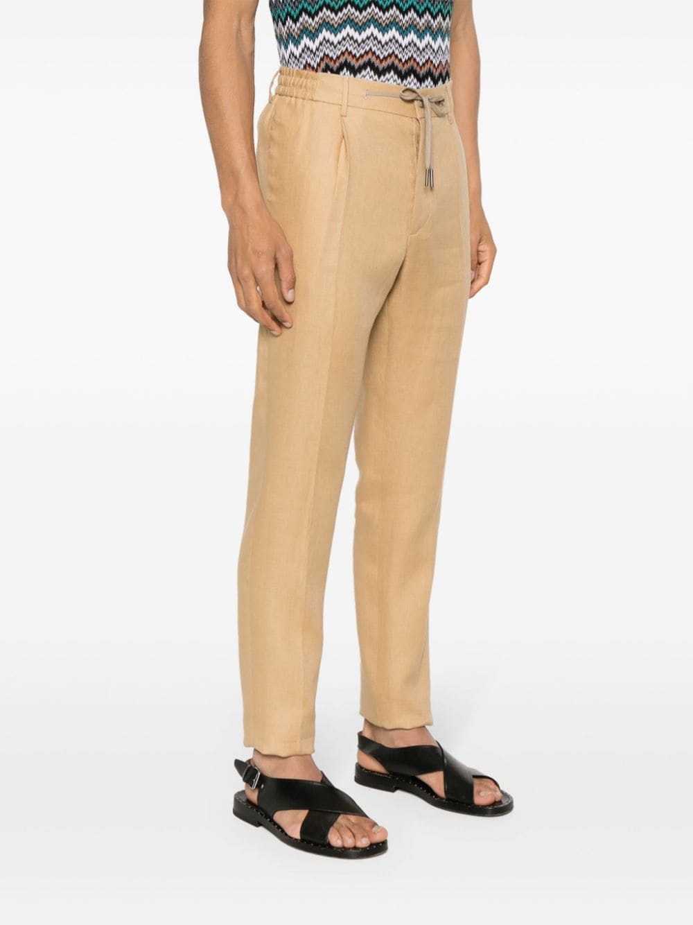 Shop Tagliatore Pleat-detail Linen Trousers In Neutrals