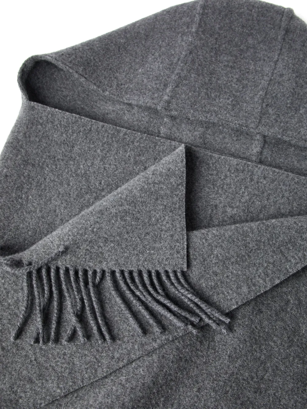 Brunello Cucinelli Cape met franje Grijs