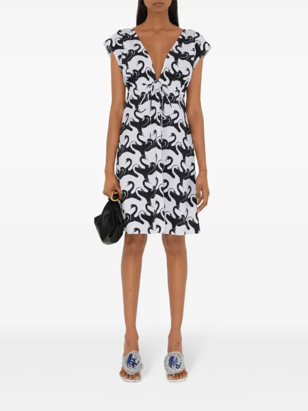 ワンピース Burberry Embroidered Cotton Dress Burberry Embroidered cotton-silk dress ($1,208) ❤ liked on