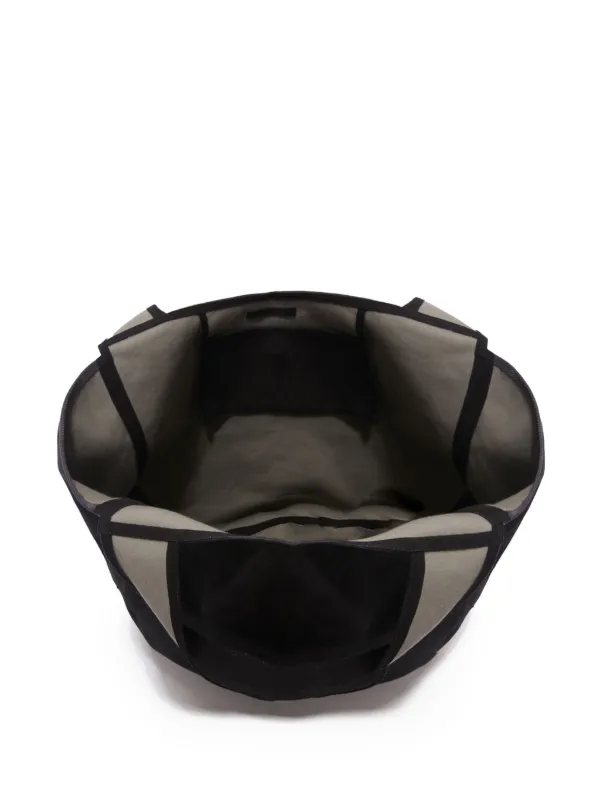 JW Anderson ロゴ エナメル トートバッグ ブラック J W ANDERSON(ジェイダブリュ アンダーソン) トートバッグ