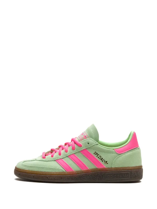 adidas SPEZIAL スエード スニーカー グリーン/レッド Adidas Spezial スニーカー | グリーン | FARFETCH JP