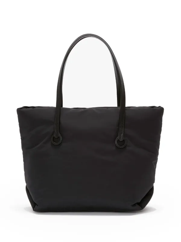 【話題】JW Anderson スモール パフィー アンカー トート JW Anderson Small Puffy Anchor Tote Bag | Black | FARFETCH SG