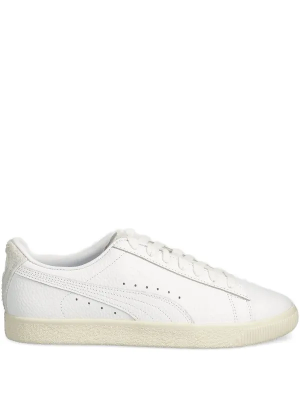 PUMA Clyde Leather Sneakers | White | FARFETCH HK