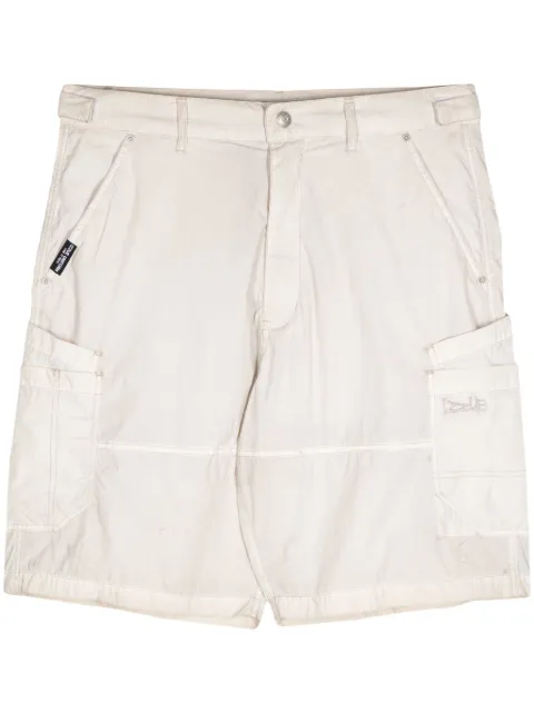 izzue shorts cargo con paneles y logo bordado