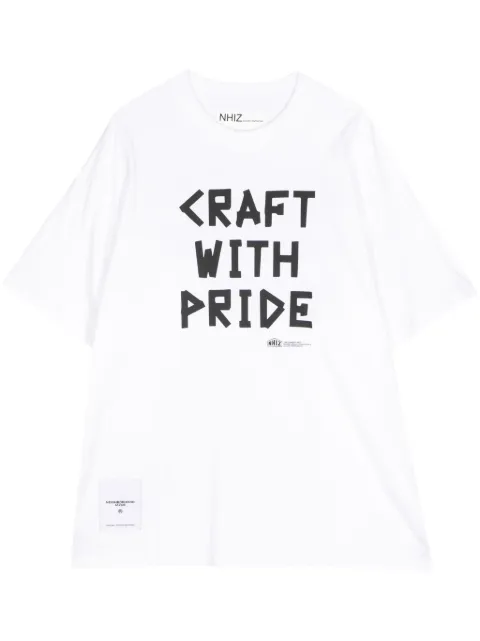 izzue x Neighborhood slogan-print T-shirt