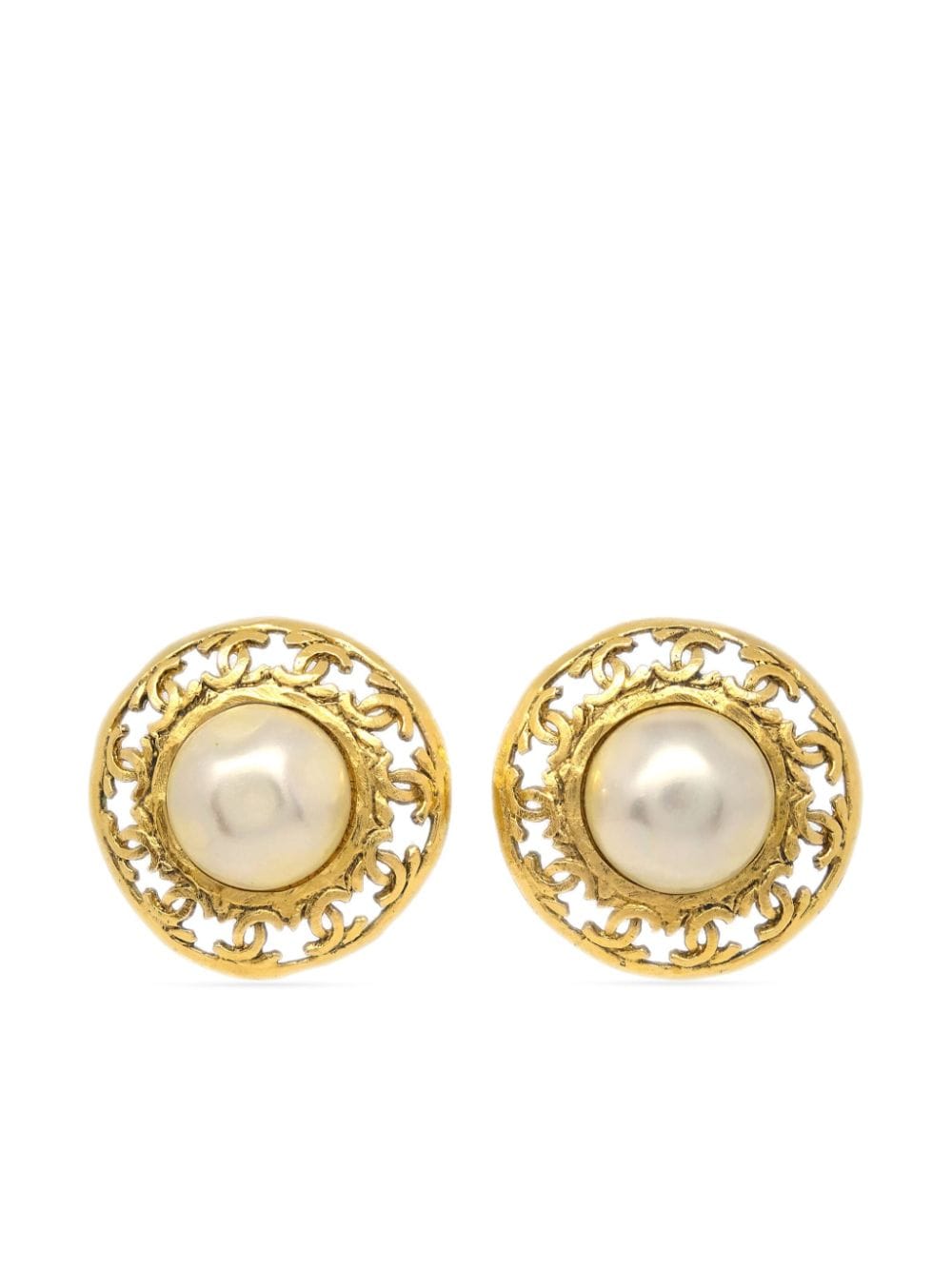 Pre-owned Chanel 1990 Cc Button Clip-on Earrings In Gold