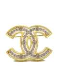 CHANEL Pre-Owned 2002 CC rhinestone-embellished brooch - Gold