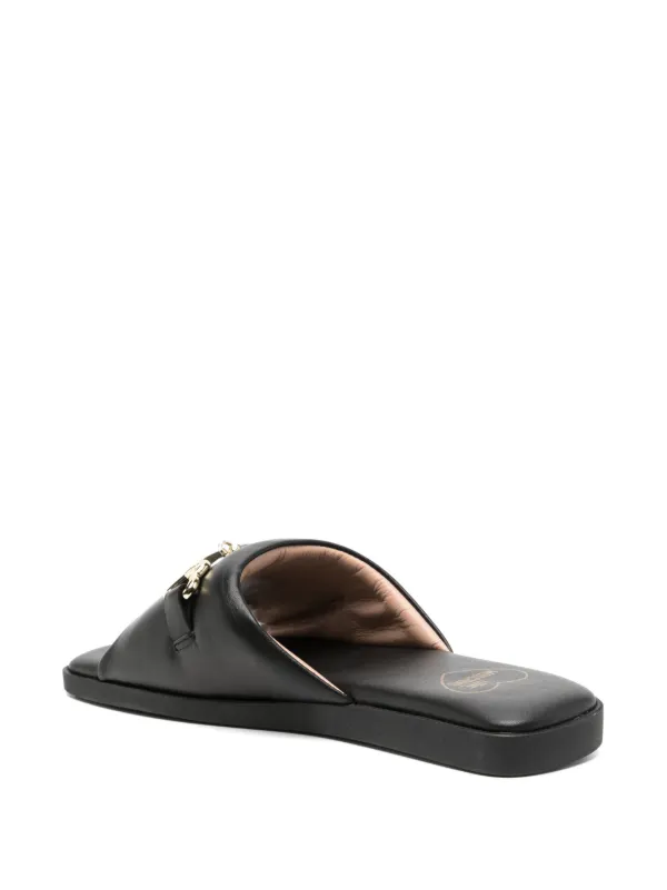 サンダル・ミュール Moschino Black Leather Sandal With Woven Buckle Detail Moschino Black Leather Sandal With Woven Buckle Detail
