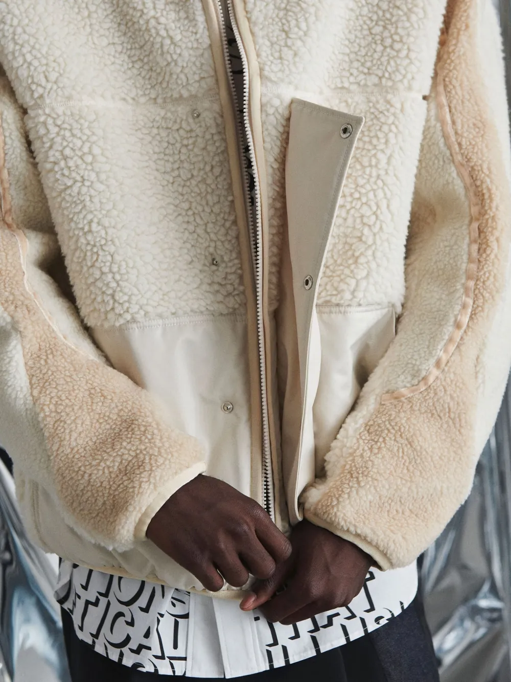 Yoshiokubo Fleece jack met rits Beige