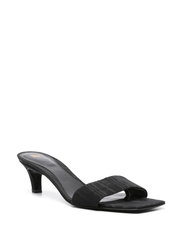 ■TOTEME■ The Mule モアレサンダル 55mm TOTEME The Patent 55mm Leather Mules | Black | FARFETCH AU