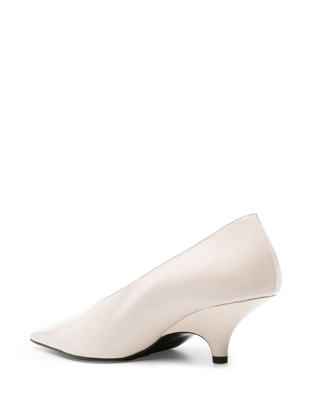 TOTEME 55mm pumps met geborstelde afwerking Beige