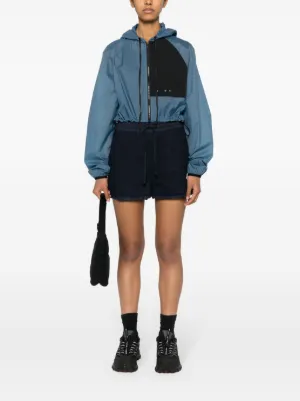 ショートパンツ MONCLER Women Shorts  Burmudas 4383117 2A00012 59866 202 Be Trousers & Shorts for Women - Ready-To-Wear | Moncler AU