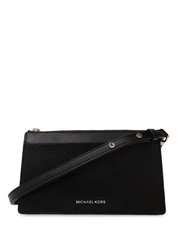 【関税&送料込】Michael By Michael Kors Black Leather Collet 23722032_53613232_600.jpg
