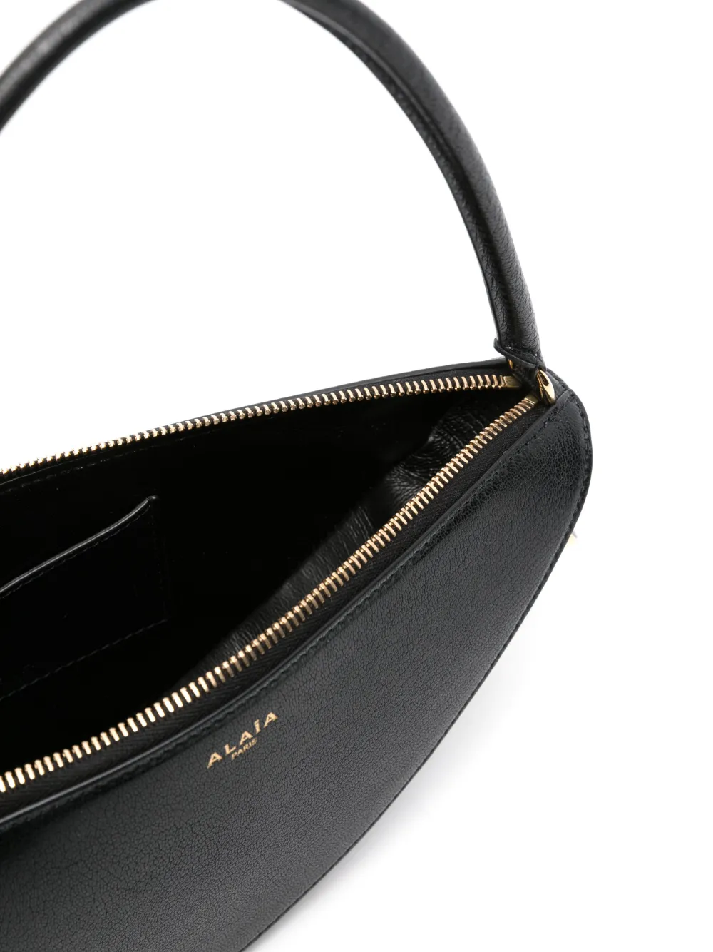 ALAIA / ゴートスキン製 LE DEMI-COEURバッグ Alaïa Le Demi Coeur Shoulder Bag | Black | FARFETCH AO