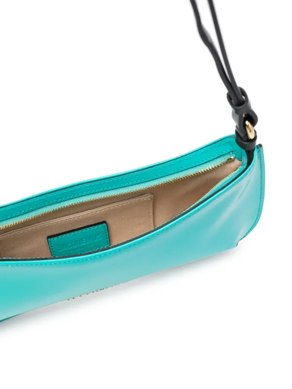 【JACQUEMUS】Le Grand Bisou パール ショルダーバッグ The large Bisou Perle by JACQUEMUS | Official website