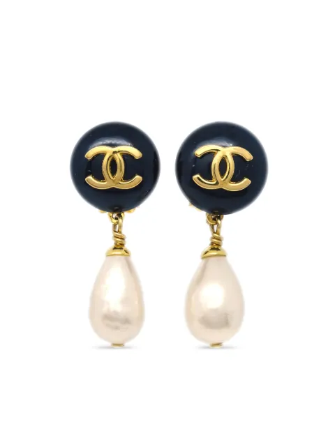 CHANEL Pre-Owned 1996 CC faux-pearl clip-on earrings