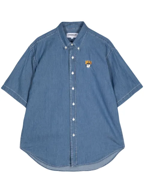 CHOCOOLATE camisa de mezclilla con aplique de oso