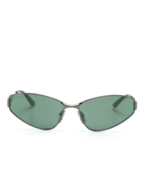 Balenciaga Eyewear cat-eye frame sunglasses Women