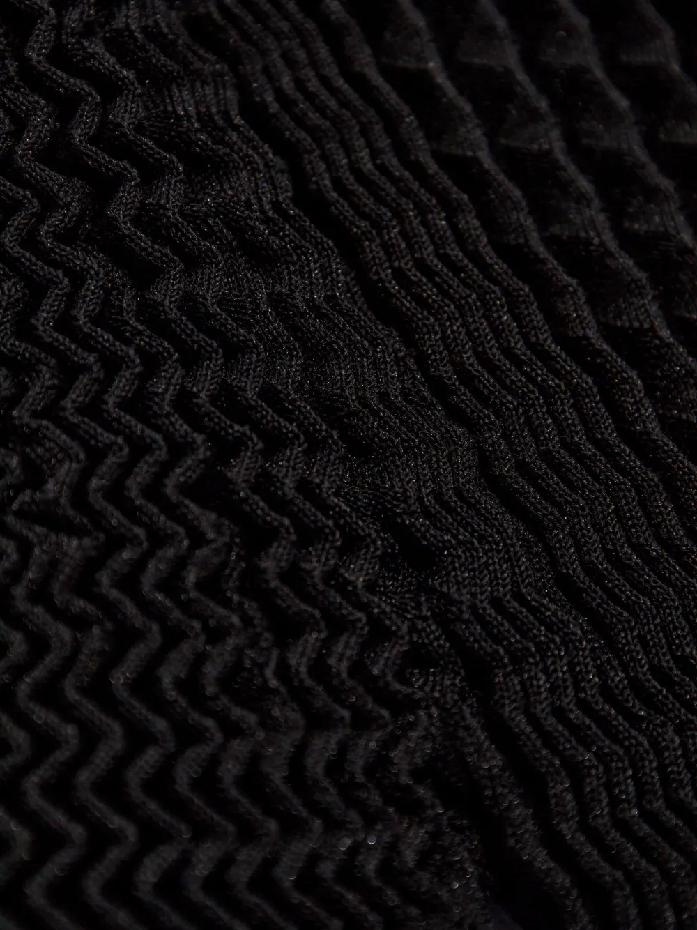 Issey Miyake Midi-jurk met korte mouwen Zwart
