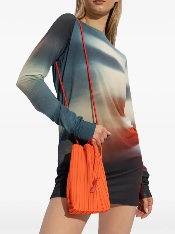 ISSEY MIYAKE イッセイミヤケ PLEATS PLEASE 変形カットソー