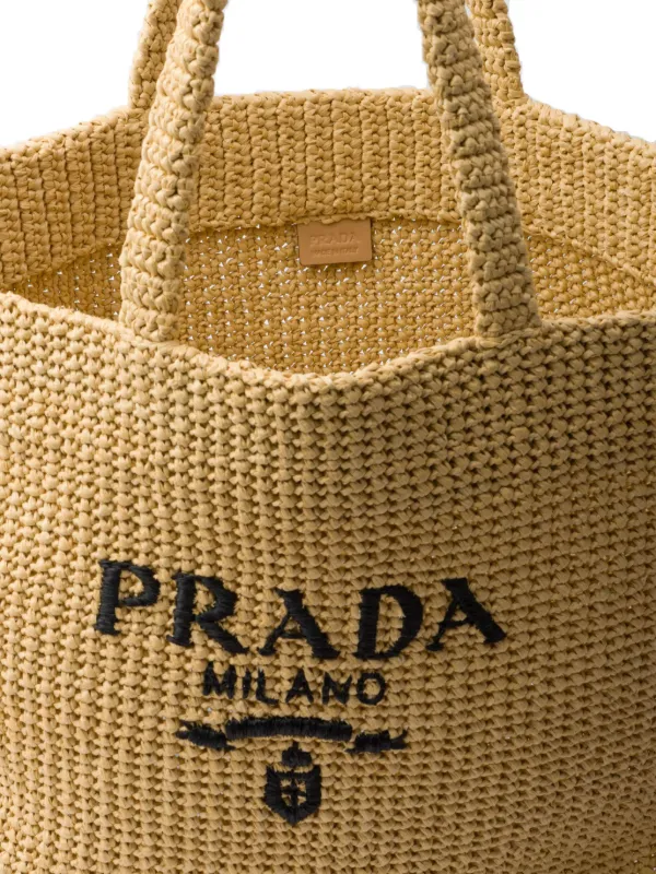 【関税込み】prada CROCHET LOGO HANDBAG 23742015_53674683_600.jpg