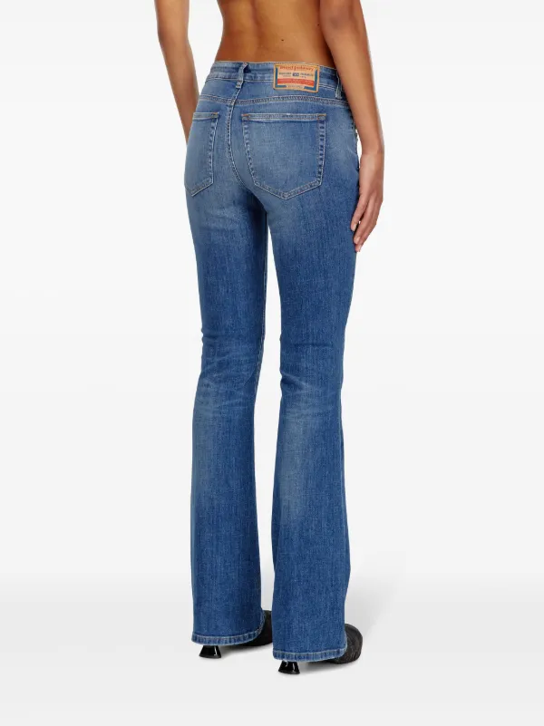 DIESEL>>Diesel 1969 D-Ebbey フレア ジーンズ Diesel 1969 D-Ebbey フレアジーンズ | ブルー | FARFETCH JP