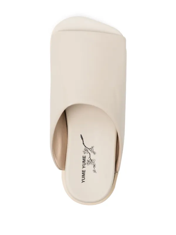YUME YUME Finn Leather Slides | Neutrals | FARFETCH AO display picture 3