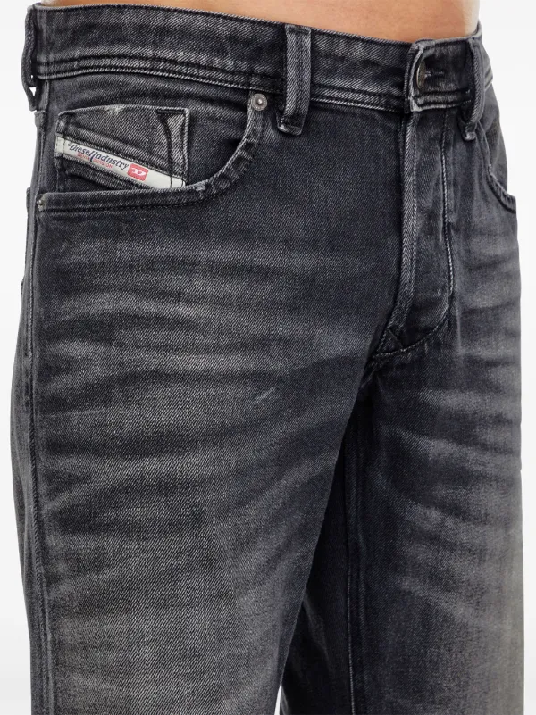 Diesel 1985 Larkee ストレートジーンズ | ブラック | FARFETCH JP