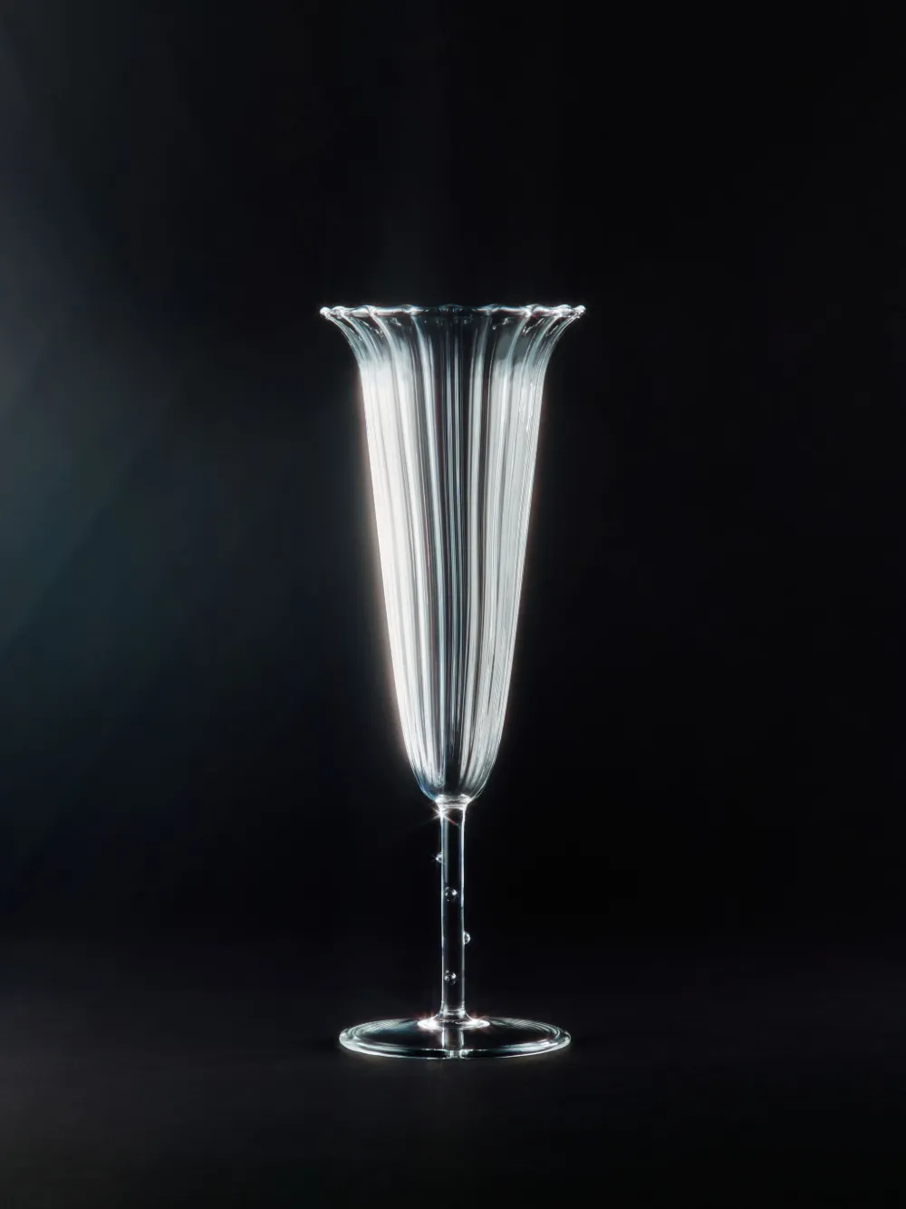 Sophie Lou Jacobsen Ribbed Effect Set Of Four Champagne Glass In White
