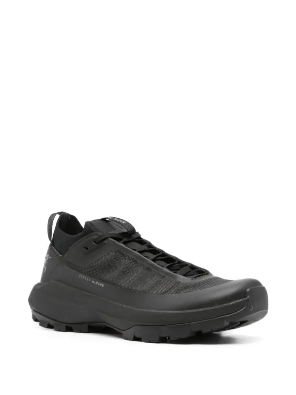 Arc'teryx Vertex Alpine パフォーマンス スニーカー | ブラック