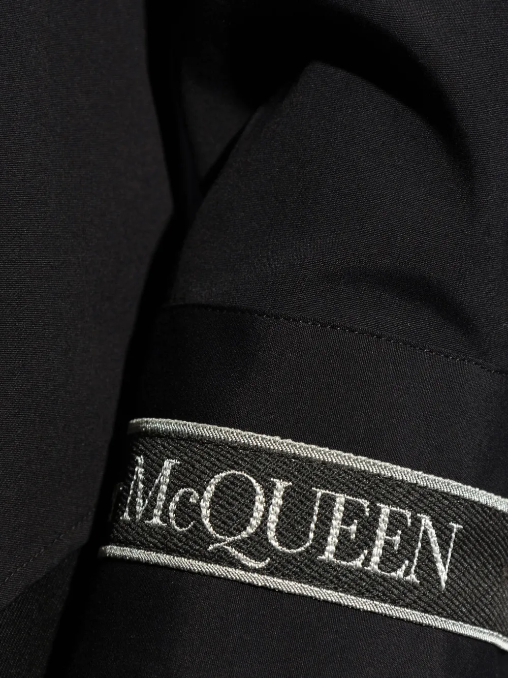Alexander McQueen Popeline overhemd met logoband Zwart