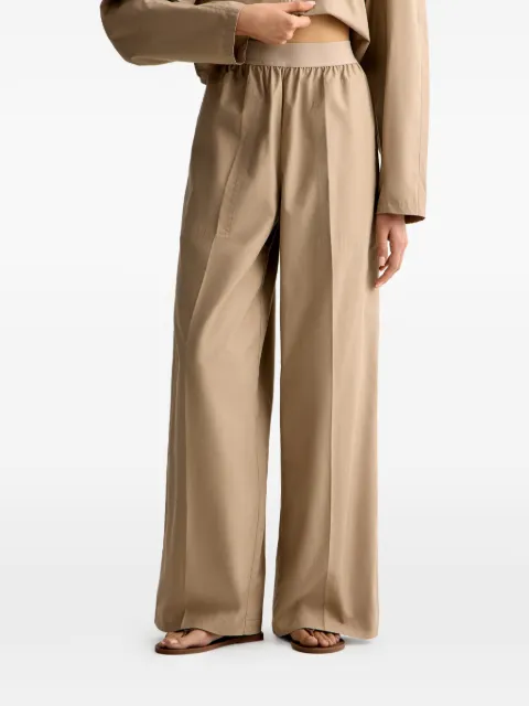 12 STOREEZ elasticated-waist trousers