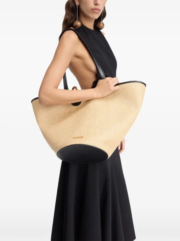 【関税＆送料込み】Jacquemus Le Bambola Moyen Bucket Bag The medium Bambola by JACQUEMUS | Official website
