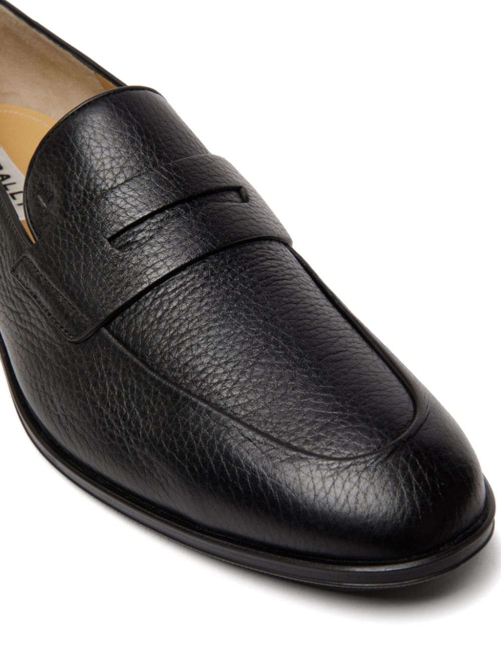 Bally Westminster Loafer in Deer Leather wide foot morphology Black