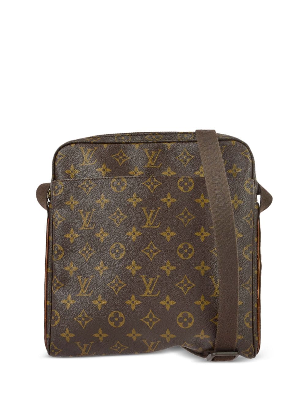 Pre-owned Louis Vuitton 2009 Trotteur Beaubourg Shoulder Bag In Brown