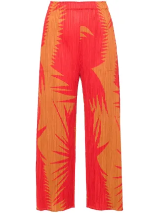 Pleats Please Issey Miyake