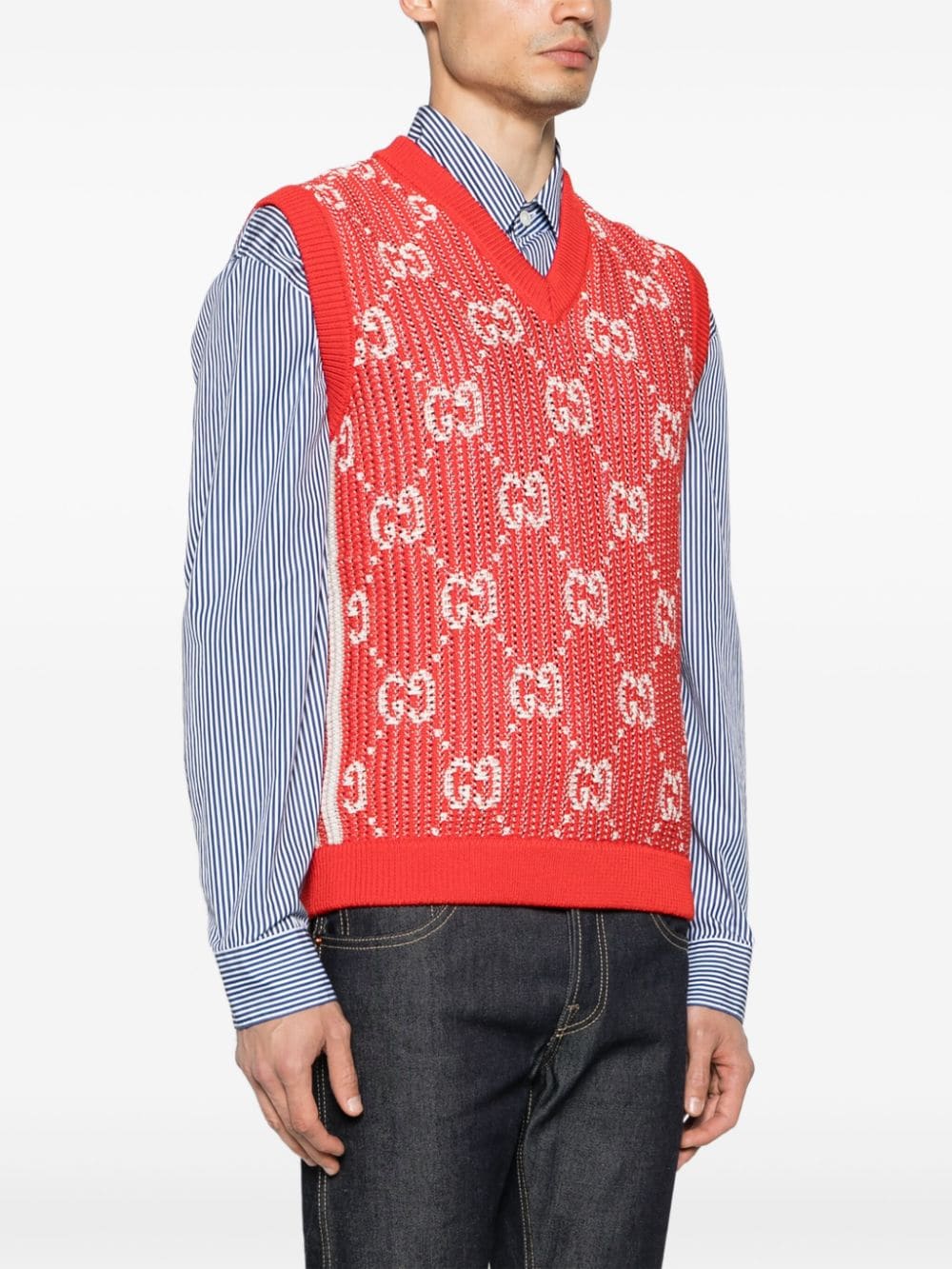 Shop Gucci Gg Intarsia-knit Sleeveless Jumper In Rot