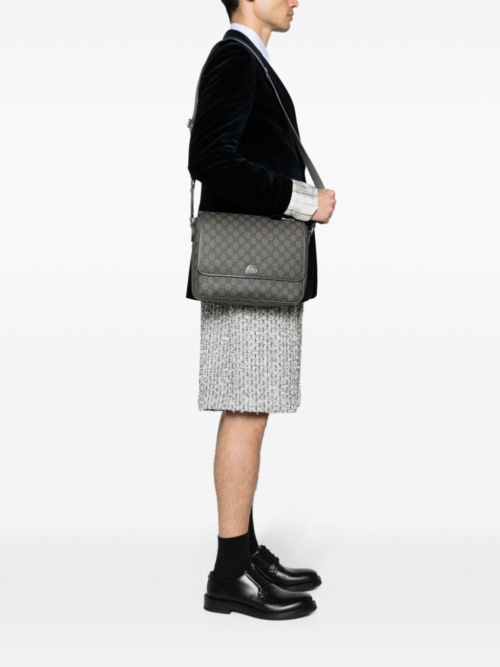 Shop Gucci Medium Ophidia Gg Canvas Shoulder Bag In Grau