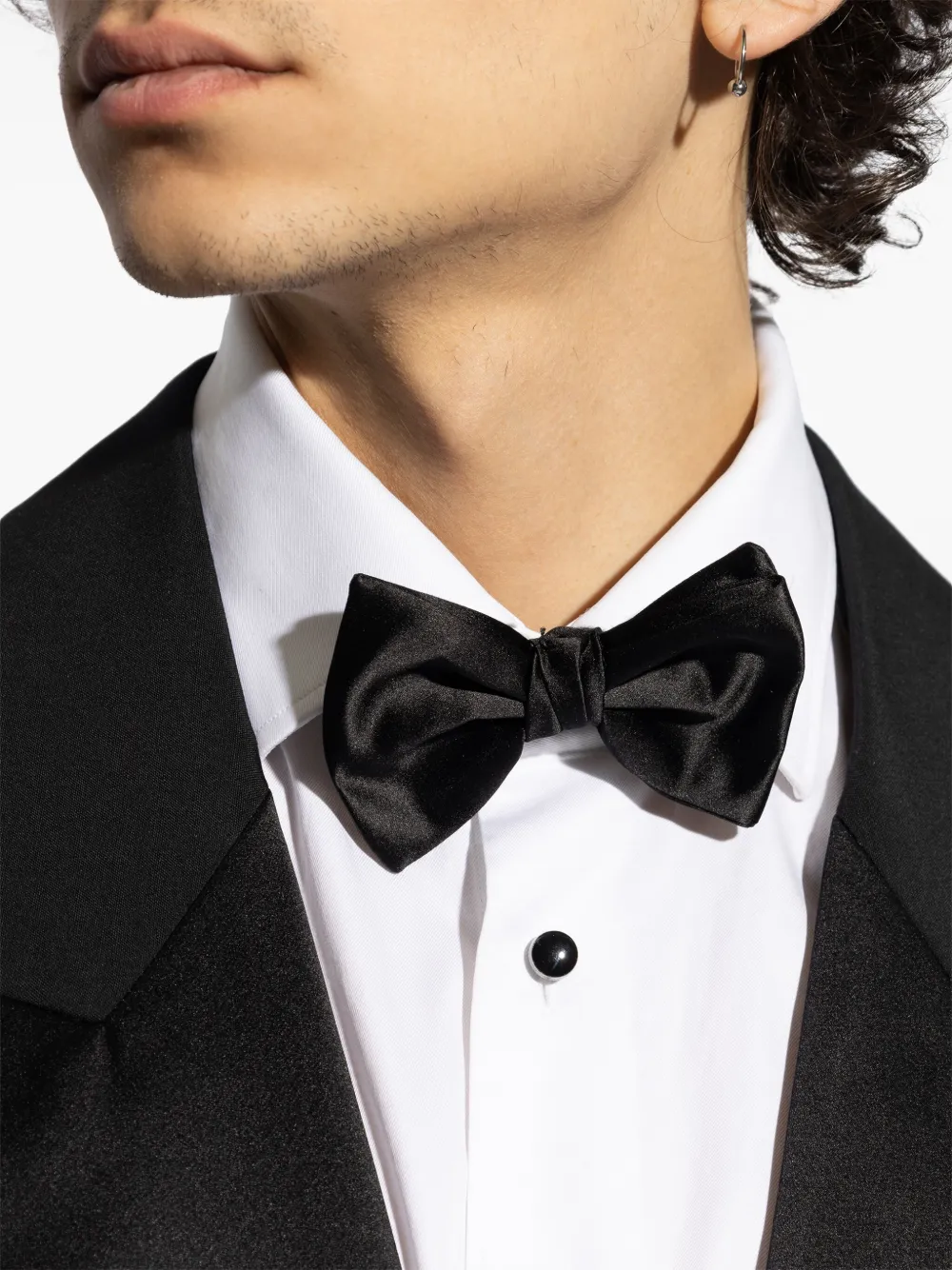 Giorgio Armani Adjustable-fit Silk Bow Tie In Black