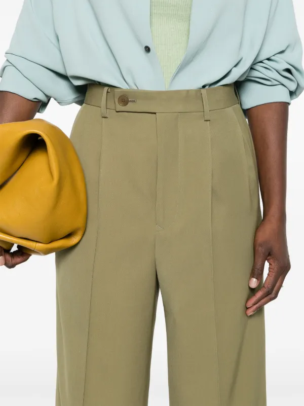 Auralee pleat-detail wide-leg Trousers | Green | FARFETCH JO