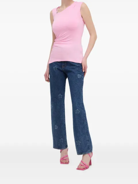 HUGO logo-detail top